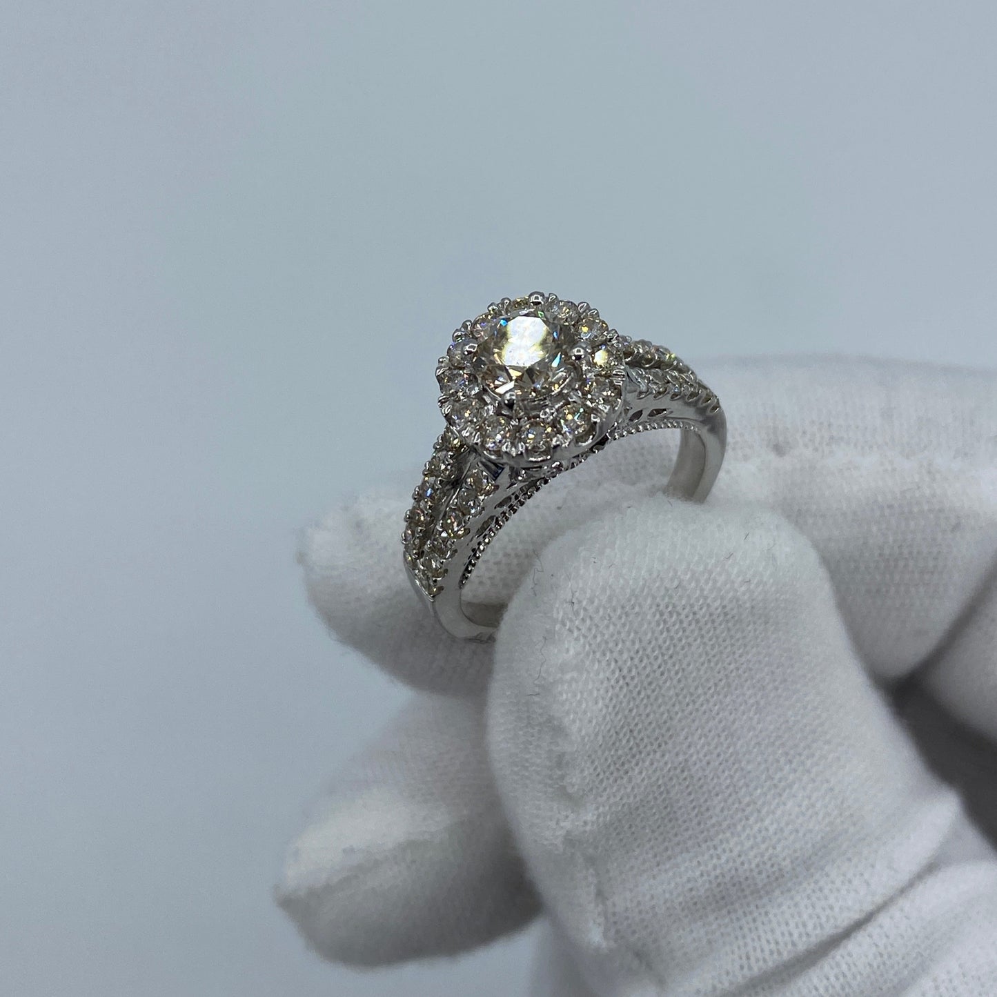 14K Round Large Center Stone Diamond Engagement Ring