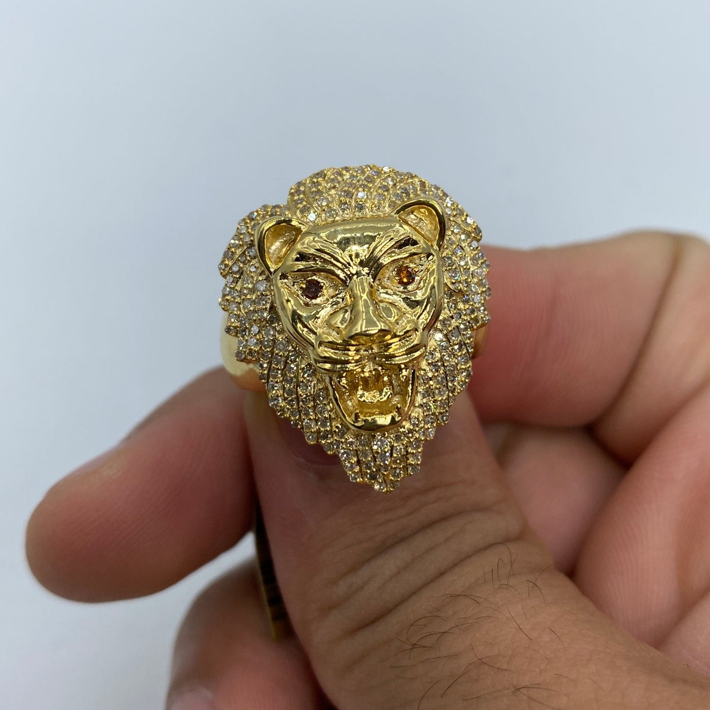 10K Jeweled Lion Diamond Ring