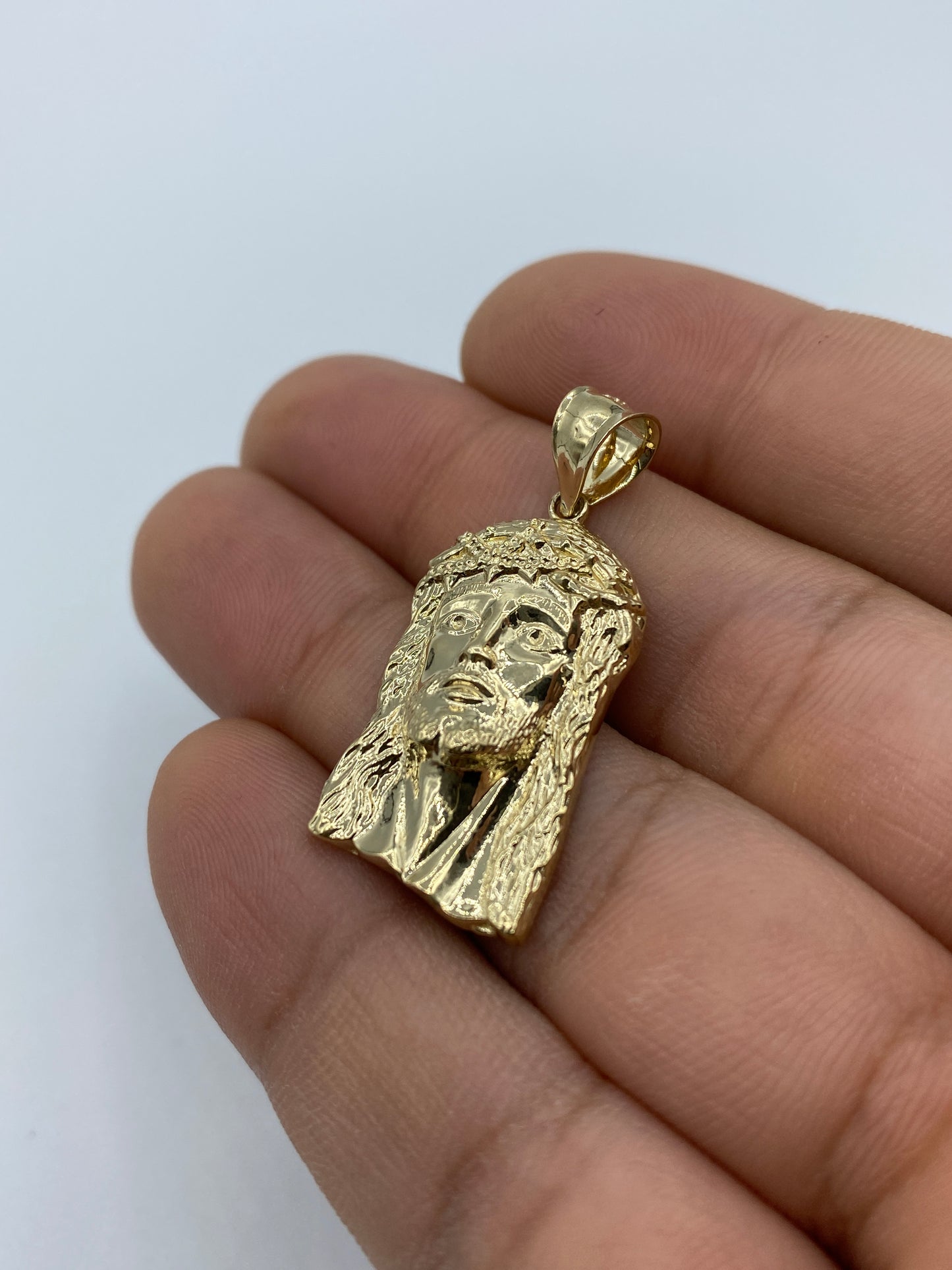 14K Jesus Head Pendant 1.4"