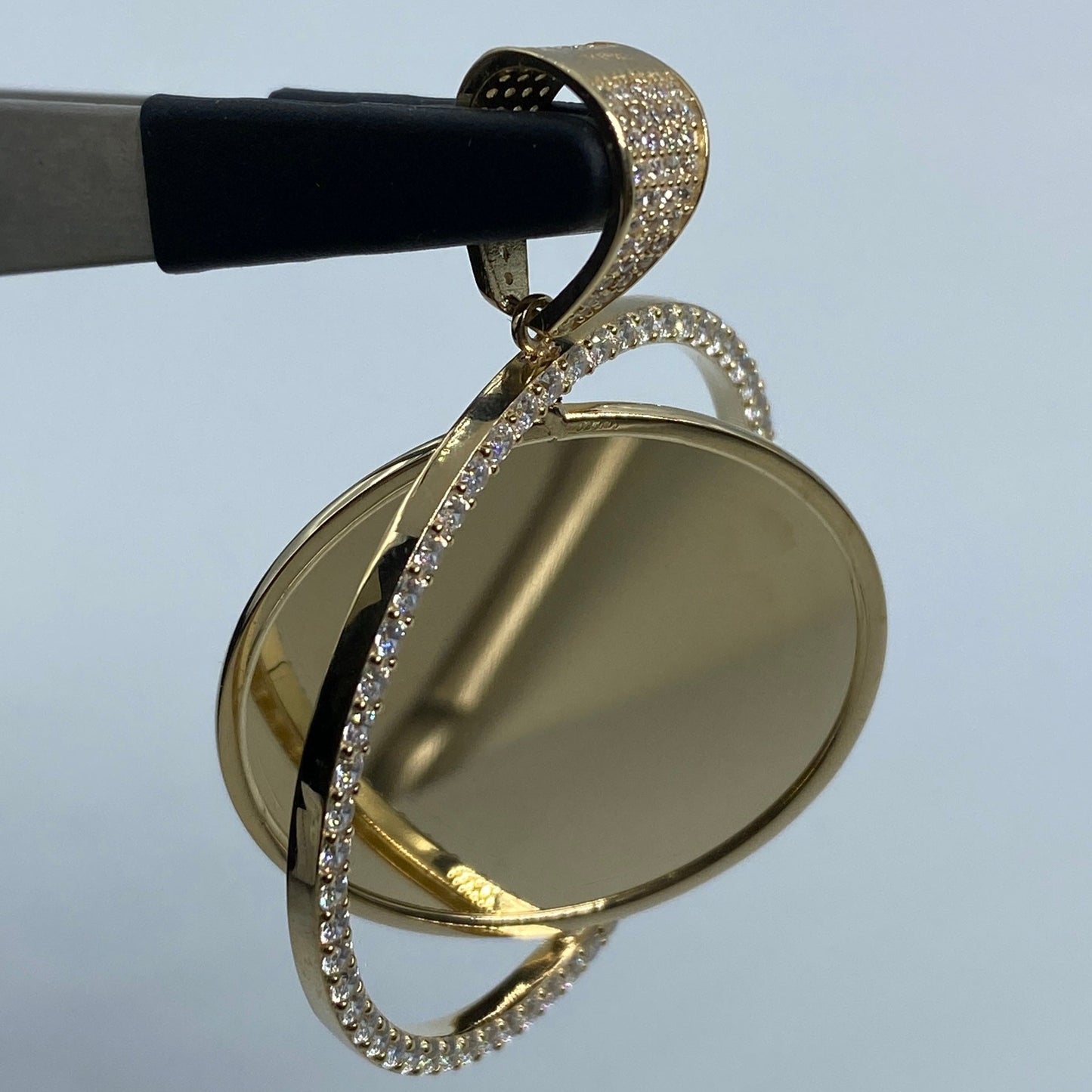 14K Spinning Circle Picture Photo Pendant