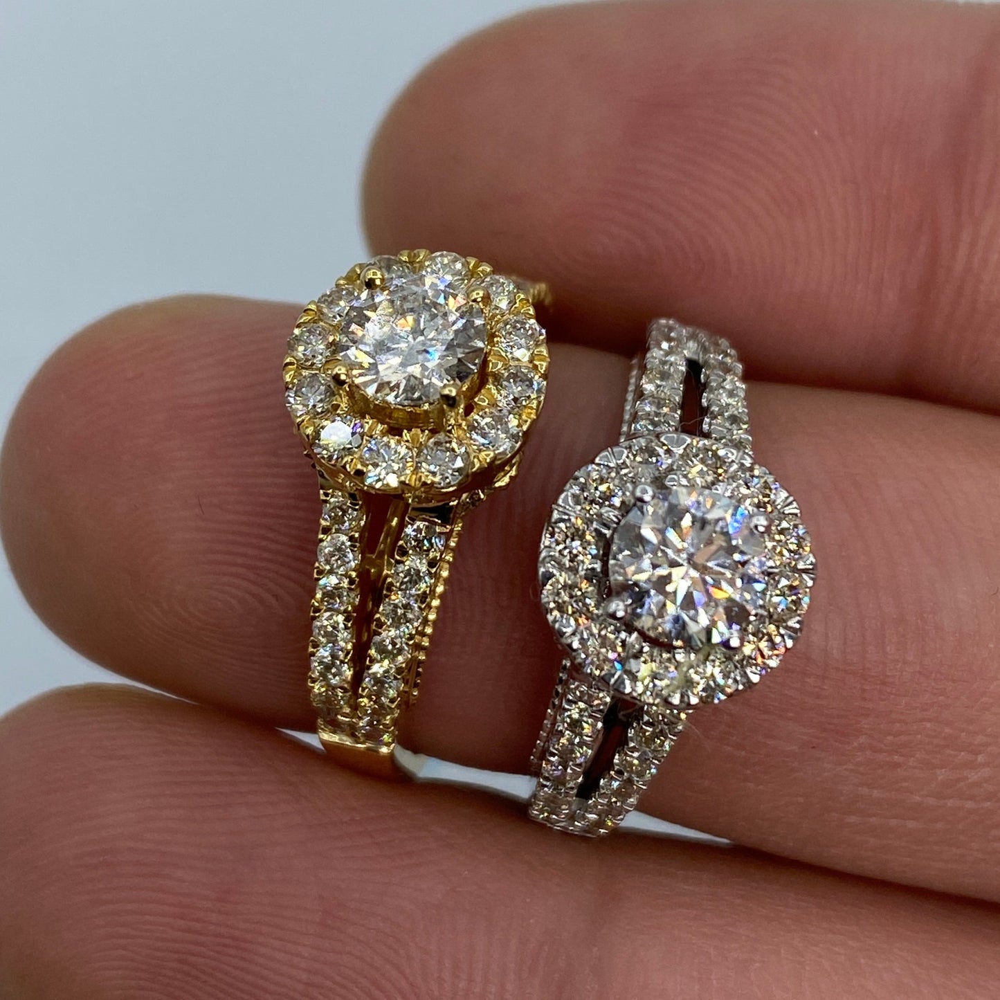 14K Large Circle Stone Diamond Engagement Ring