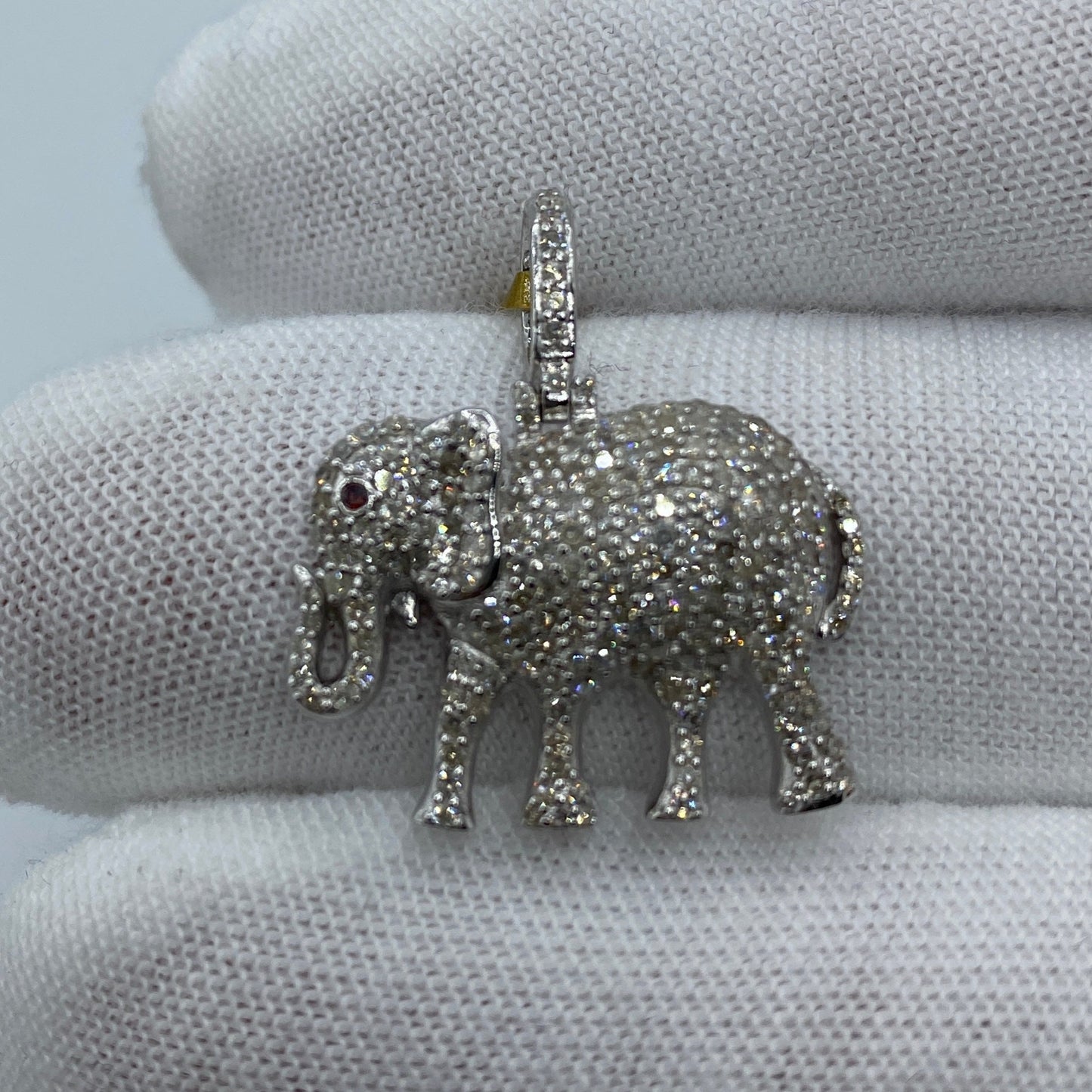 10K Elephant Diamond Pendant