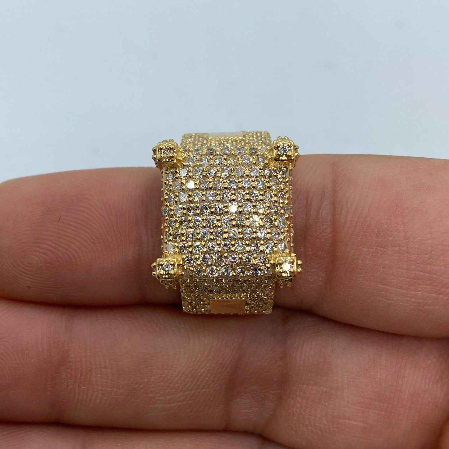 10K Castle Diamond Ring