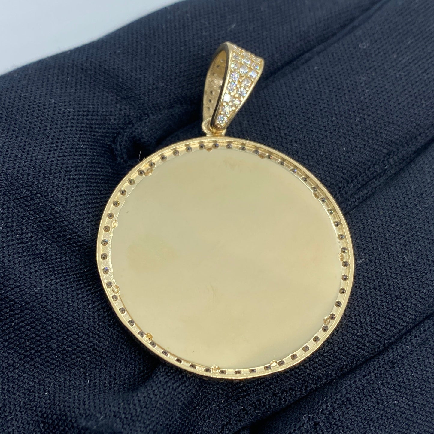14K Circle Picture Photo Pendant