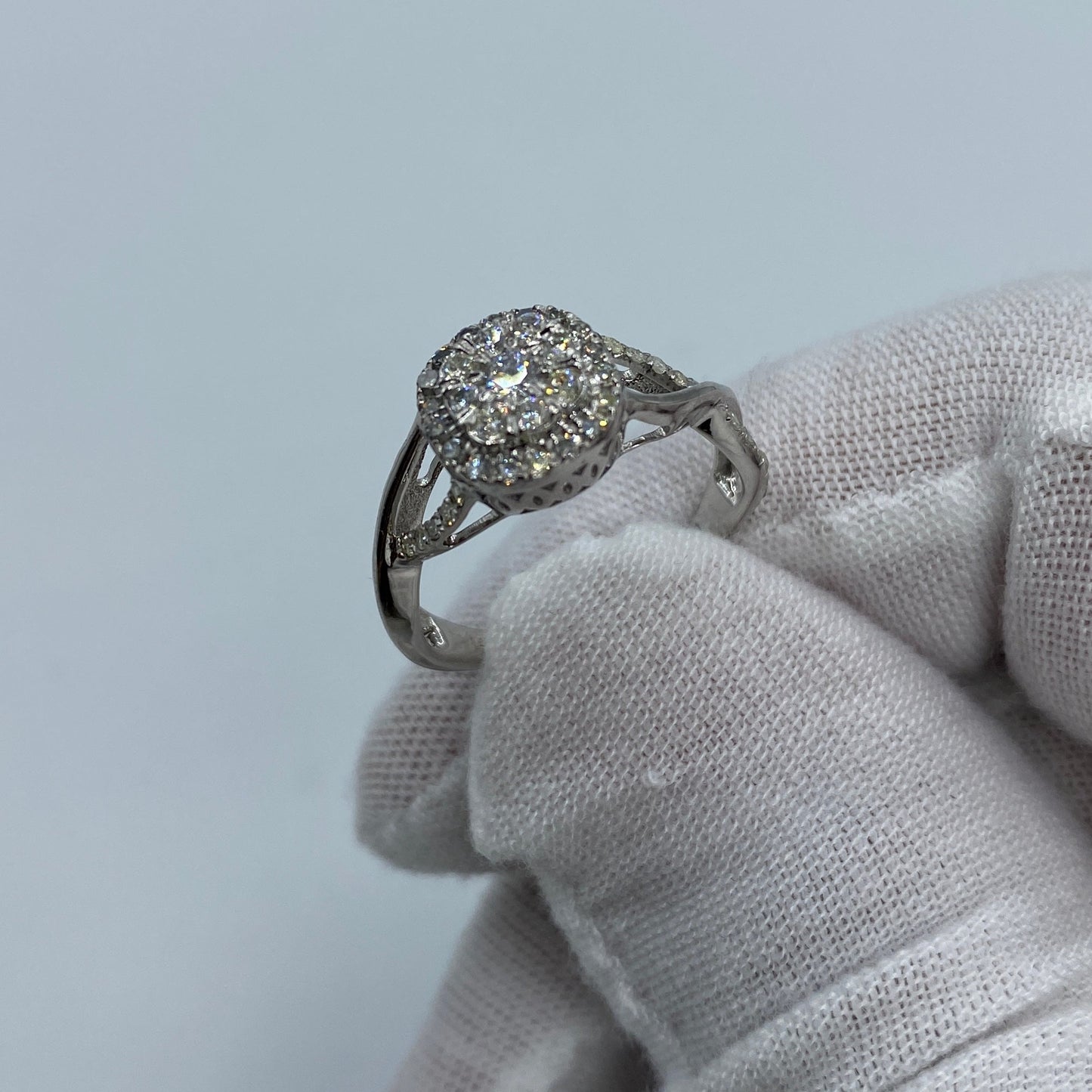 14K Spiral Diamond Engagement Ring