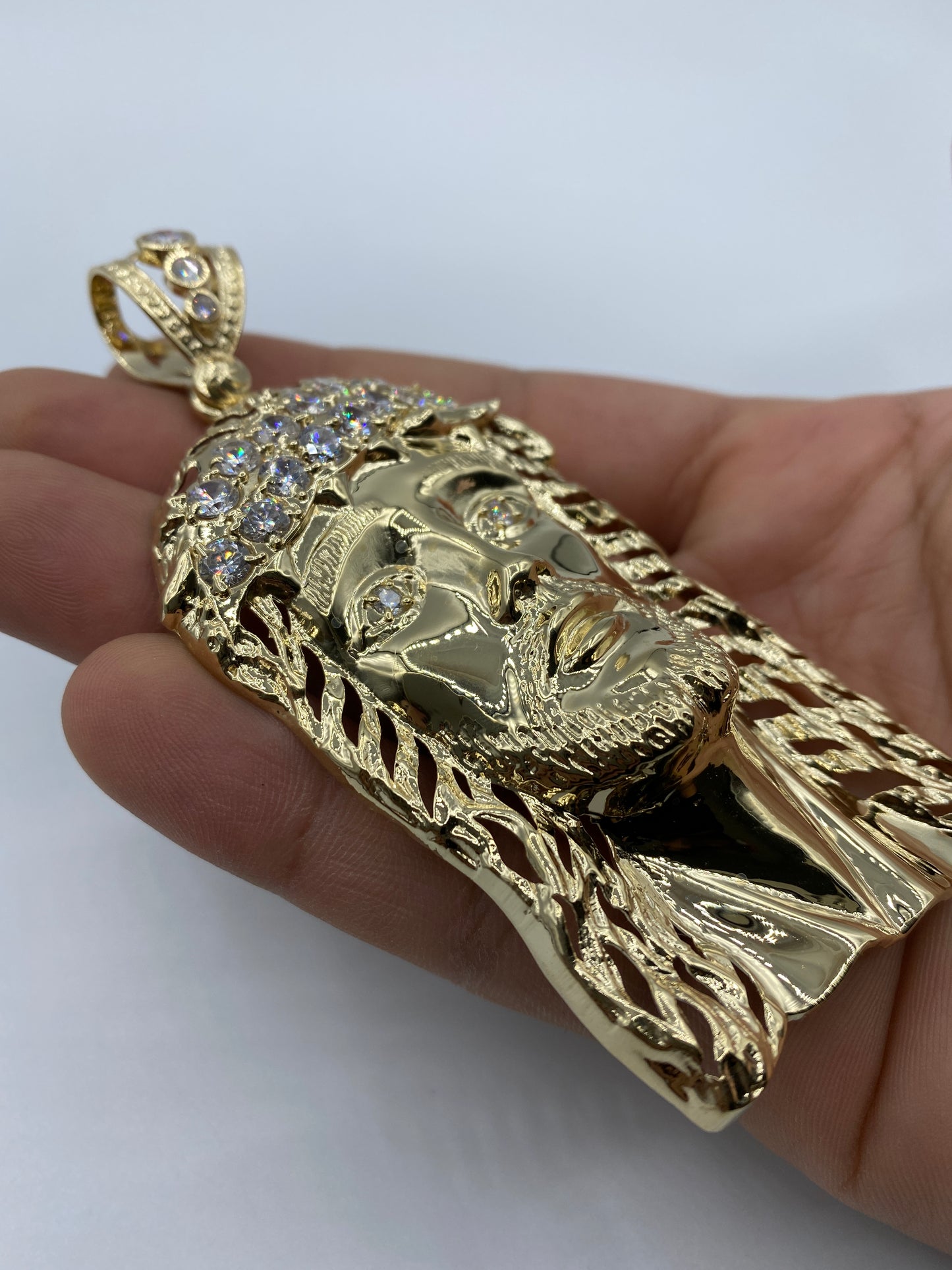 14K Jesus Head Pendant 4.0"