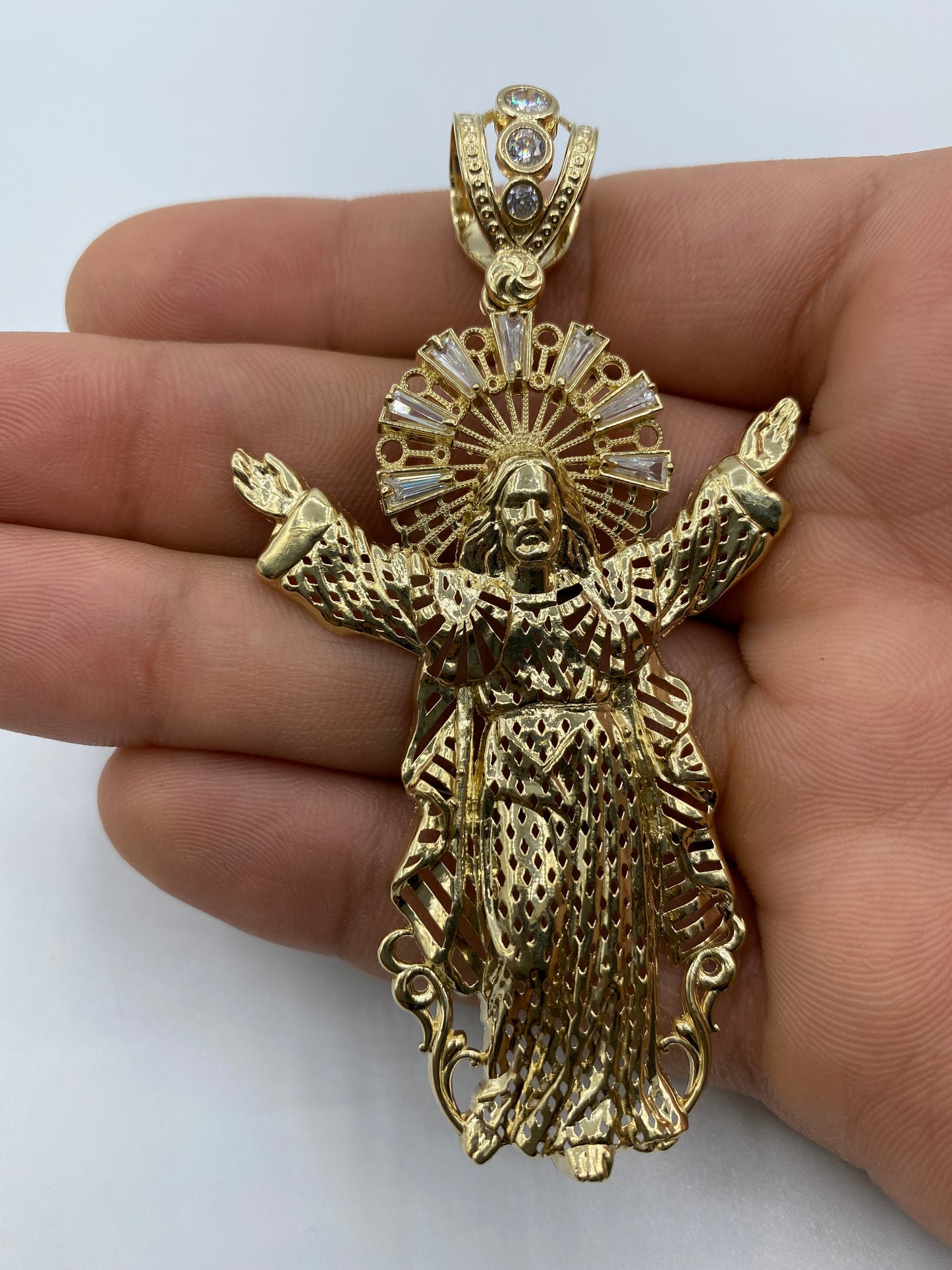 14K Jesus With Halo Pendant 3.25"