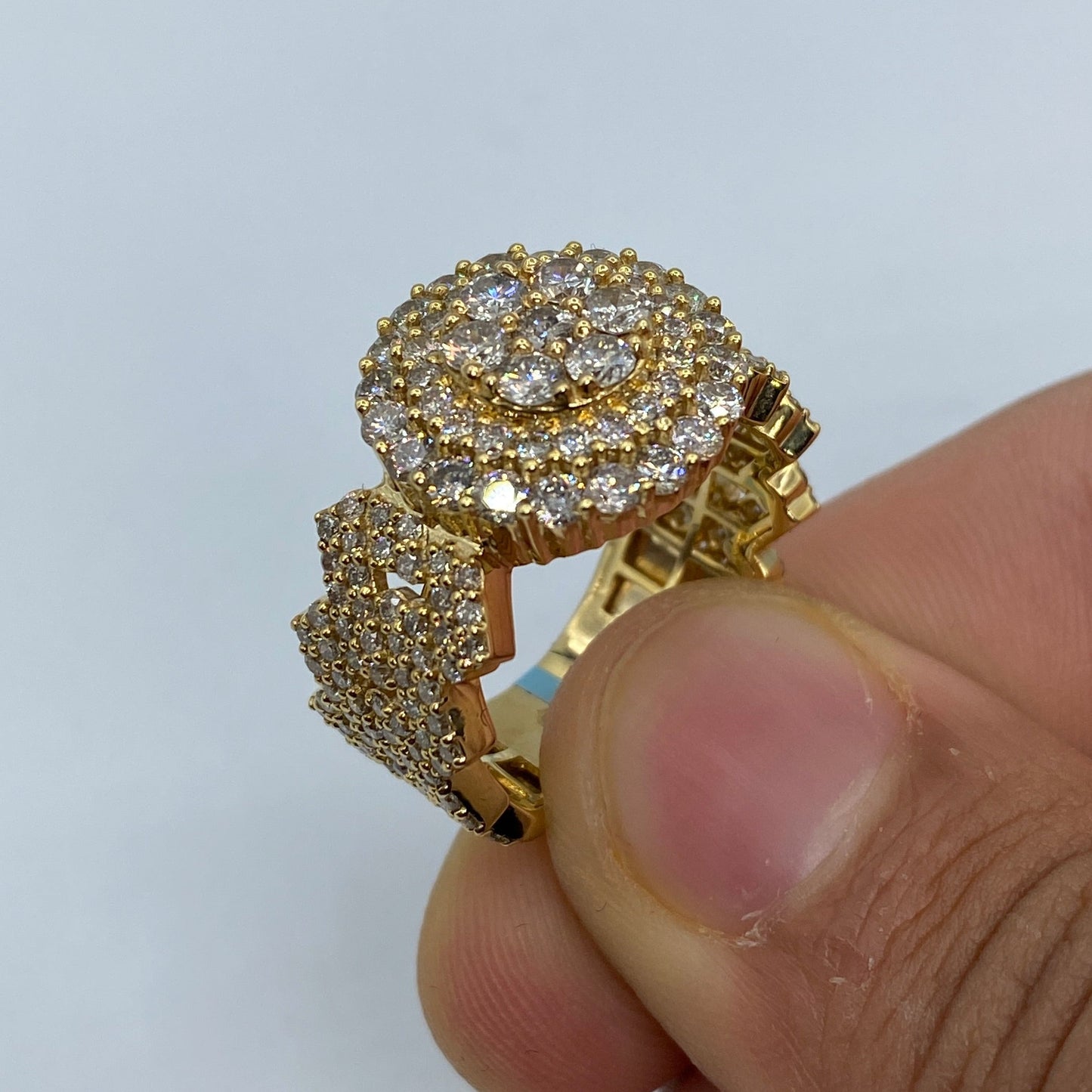 14K Cuban Link Circle Flower Diamond Ring