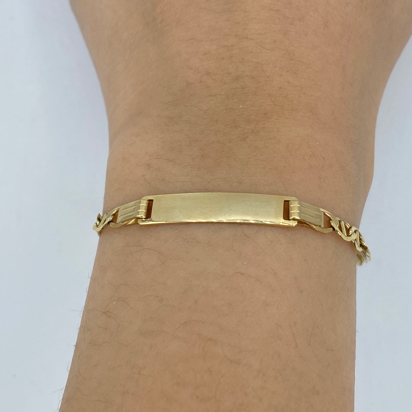 10K Custom Name Plate Mariner Link Baby Bracelet