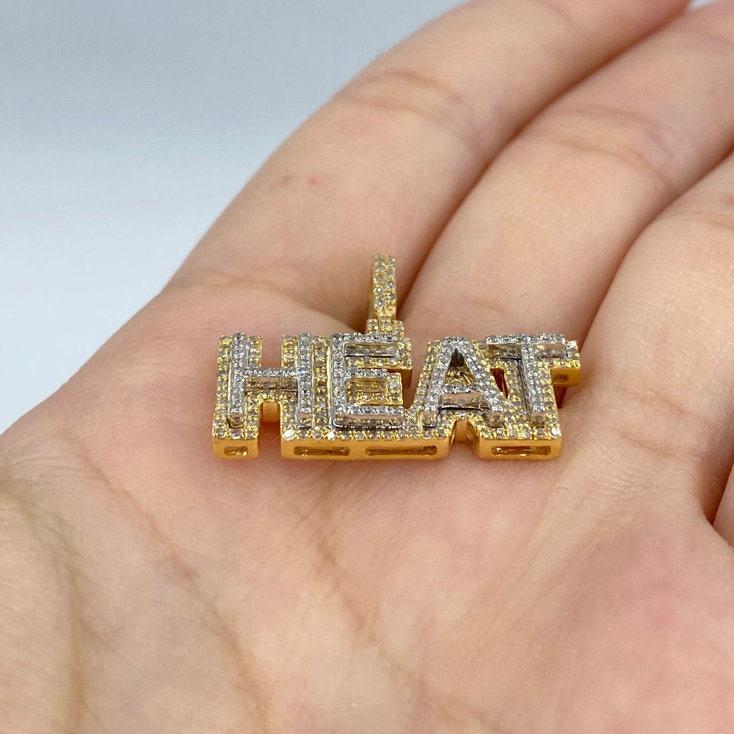 10K Heat Name Plate Pendant