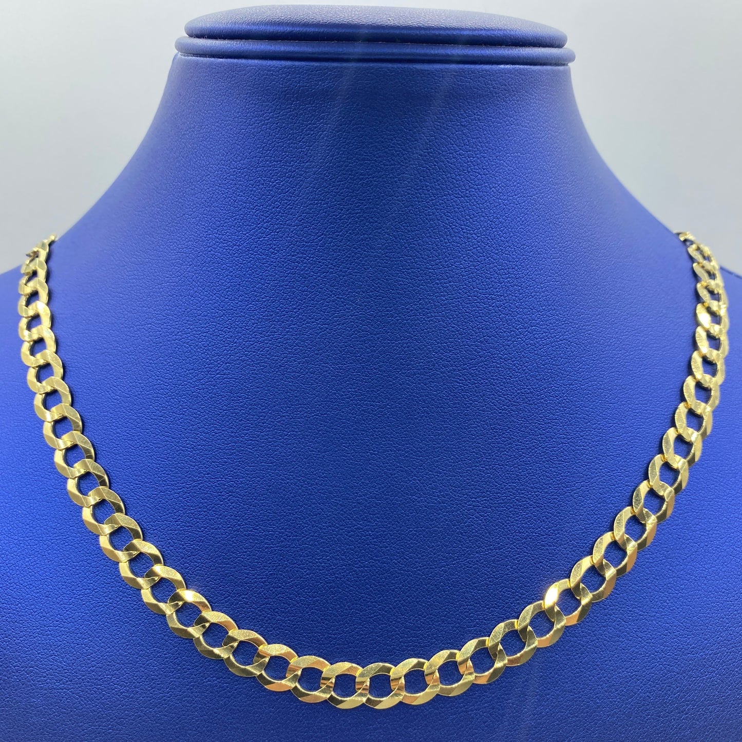 14K 8.5MM Flat Cuban Link Chain 20-26"