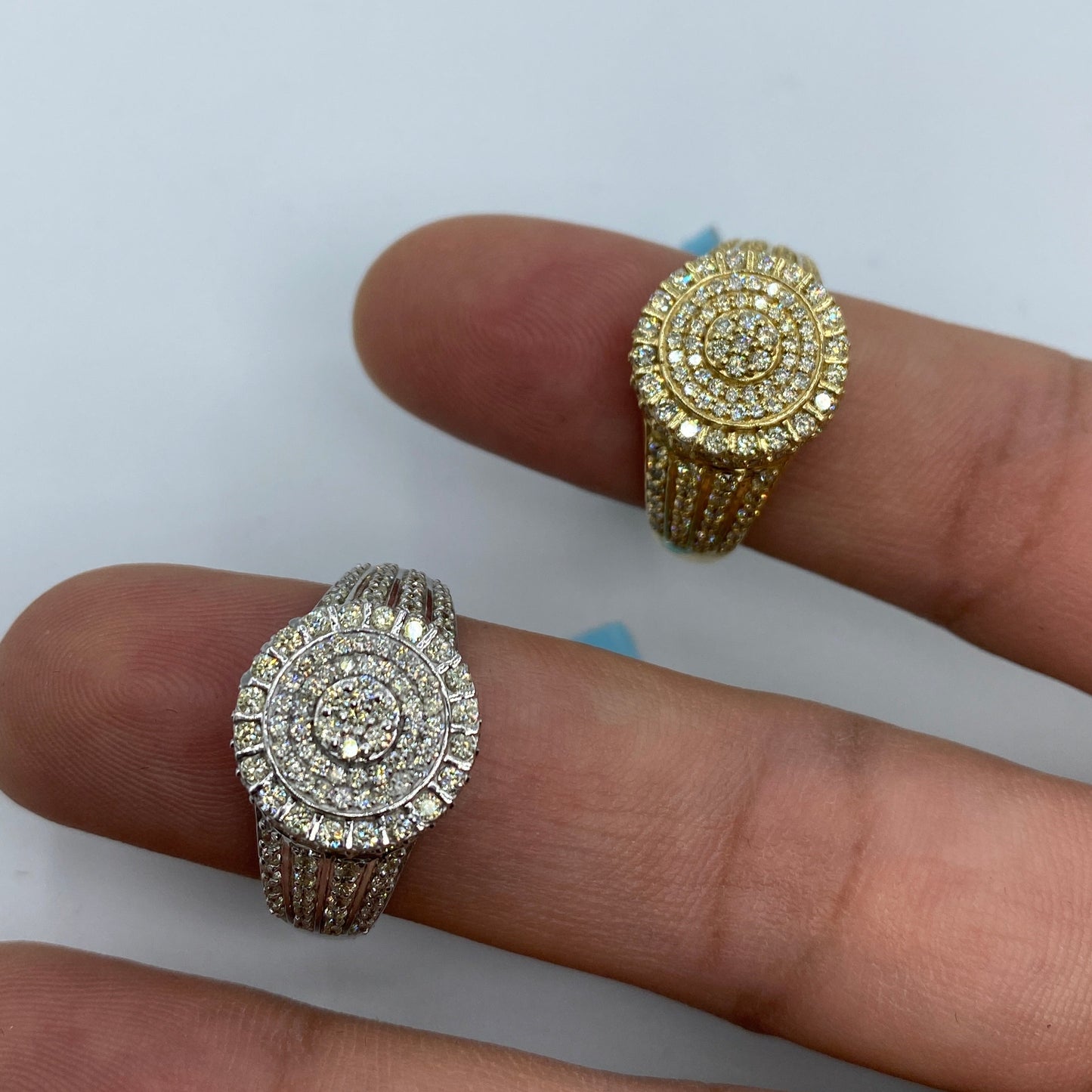 14K Petite Circle Wave Diamond Ring