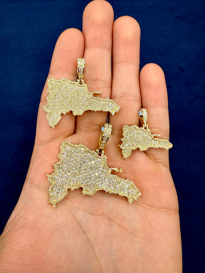 14k Dominican Republic Pendant