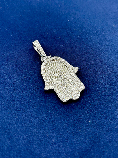 14k Classic Diamond Hamsa Pendant