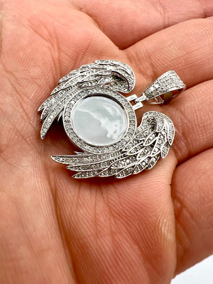 10k Angel Wing Photo Pendant