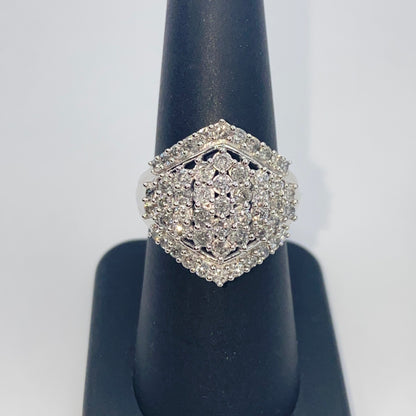 10K Diamond Ring