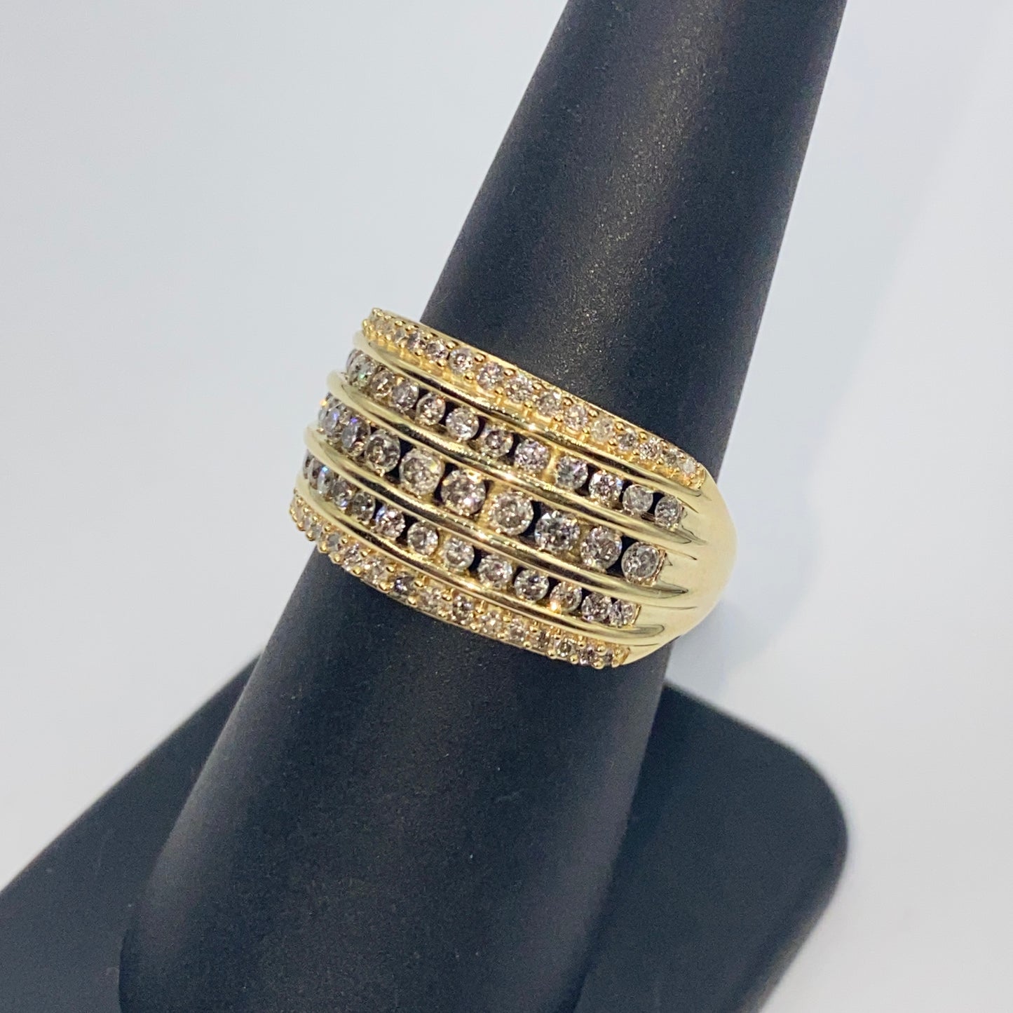 10K Pave Row Diamond Ring