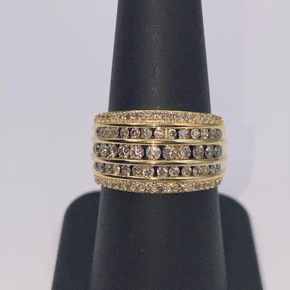 10K Pave Row Diamond Ring