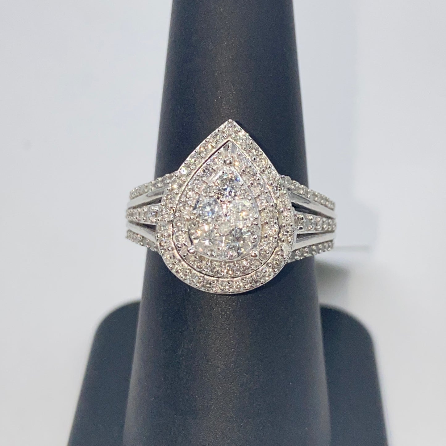 10K Pear Large Stones Center Halo Diamond Engagement Ring