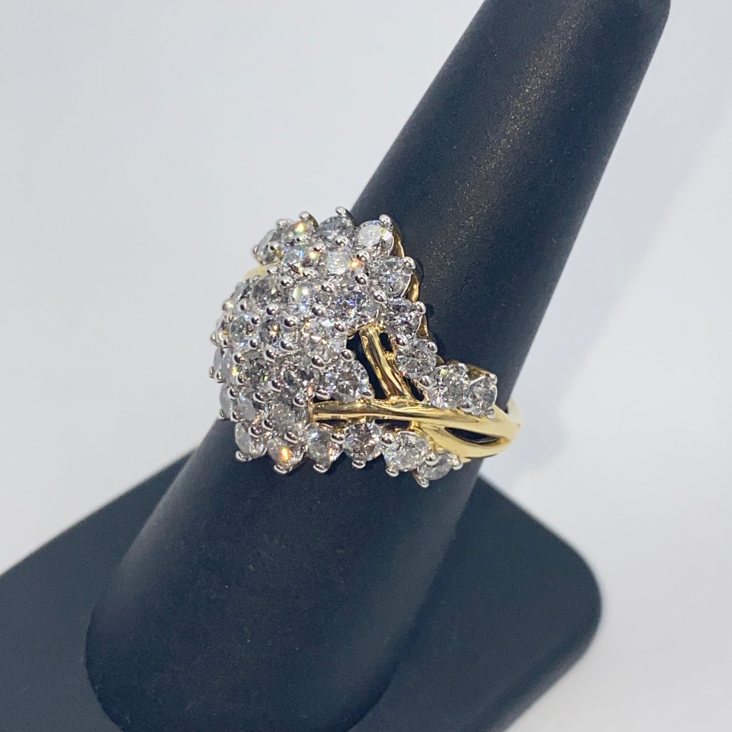 10K Tiara Diamond Ring