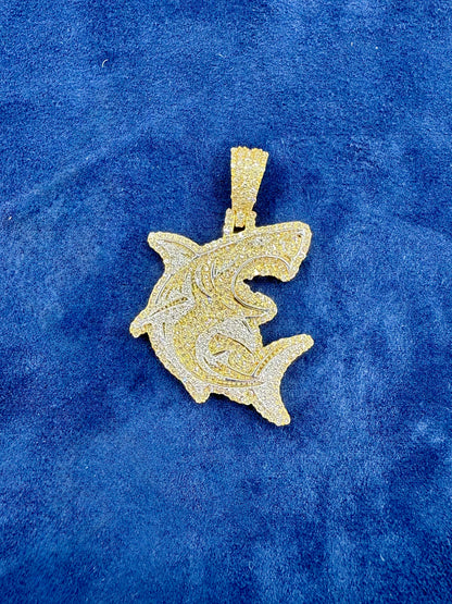 10k 3D Shark Pendant