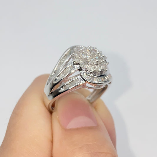 10K Square Double Halo Diamond Ring