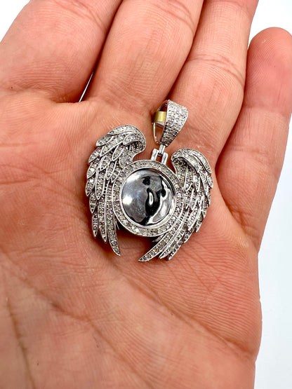 10k Angel Wing Photo Pendant