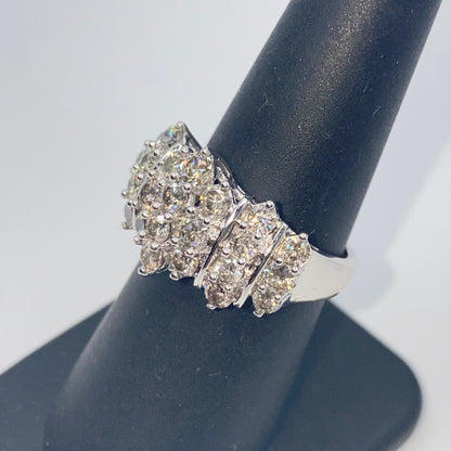 10K Cluster Diamond Ring