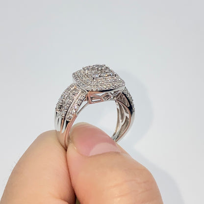 10K Large Stone Center Diamond Halo Engagement Ring