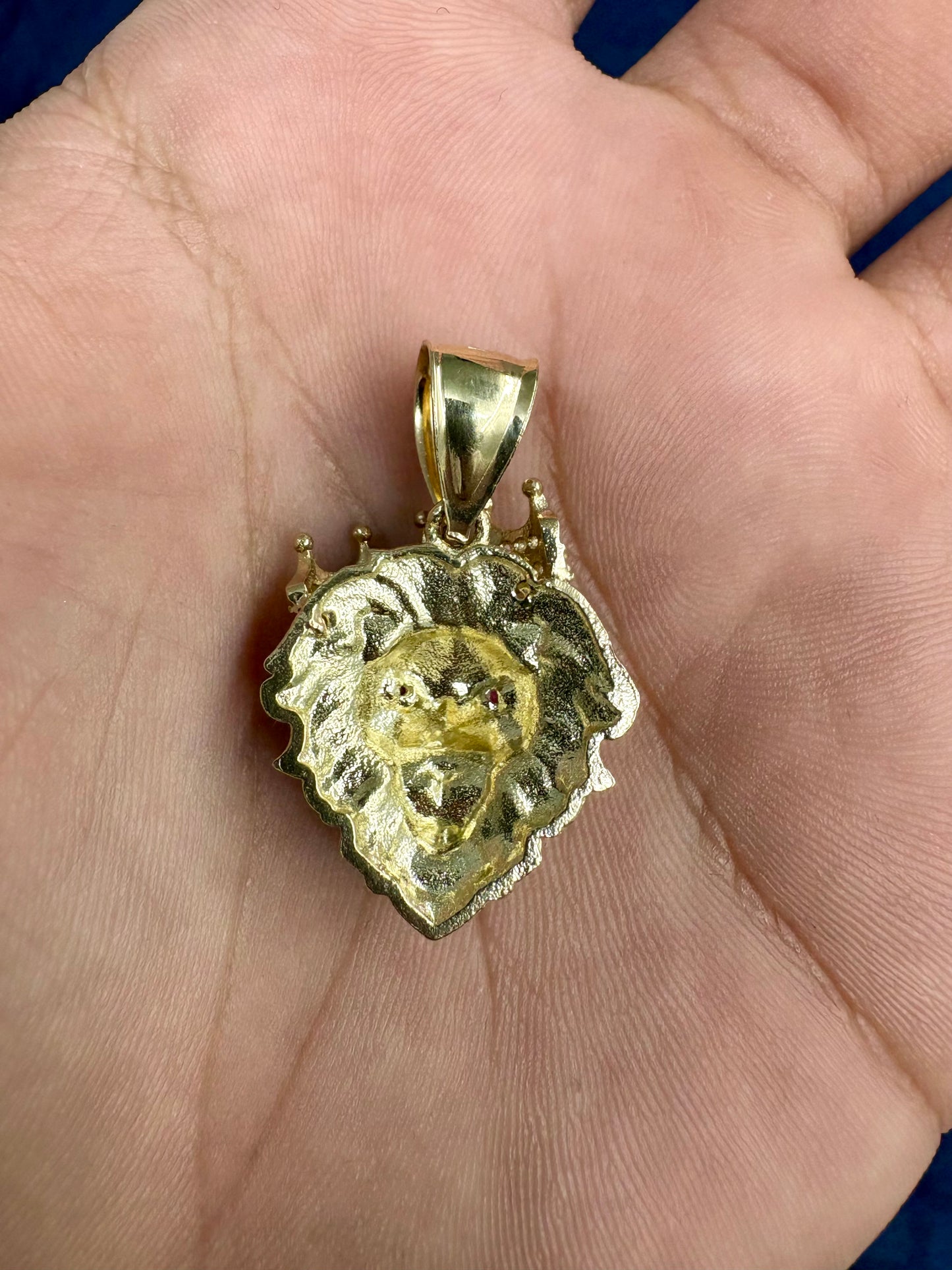 10k Gold Lion Head Pendant