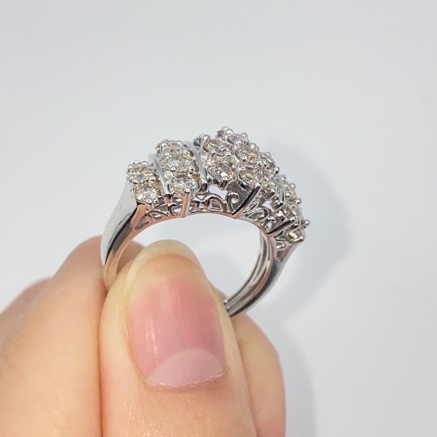 10K Cluster Diamond Ring