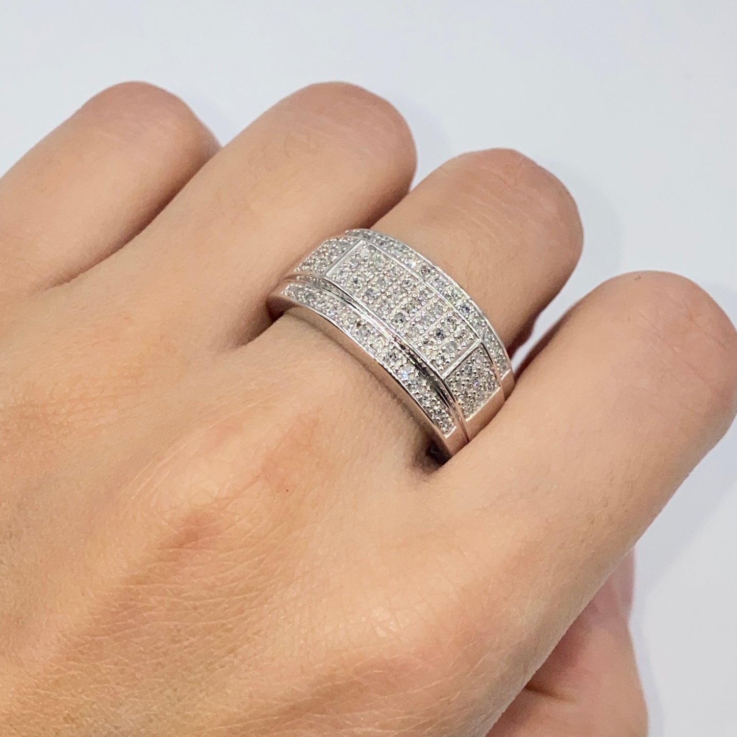 10K Bold Diamond Ring Band