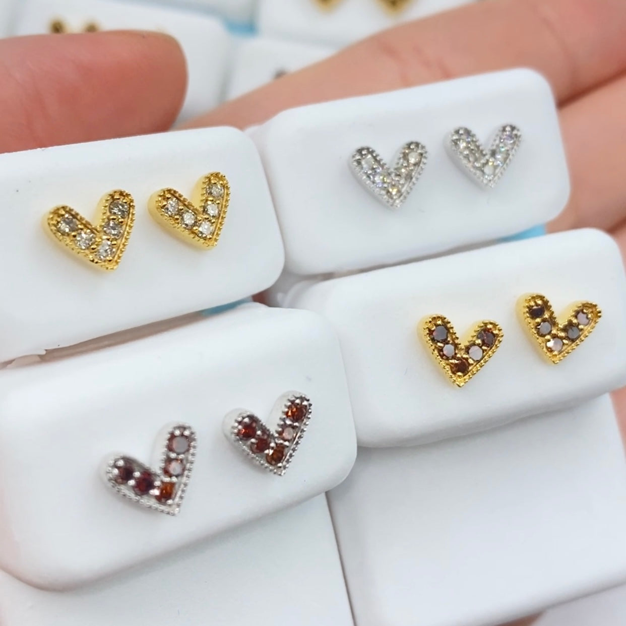 14K Simple Heart Earrings