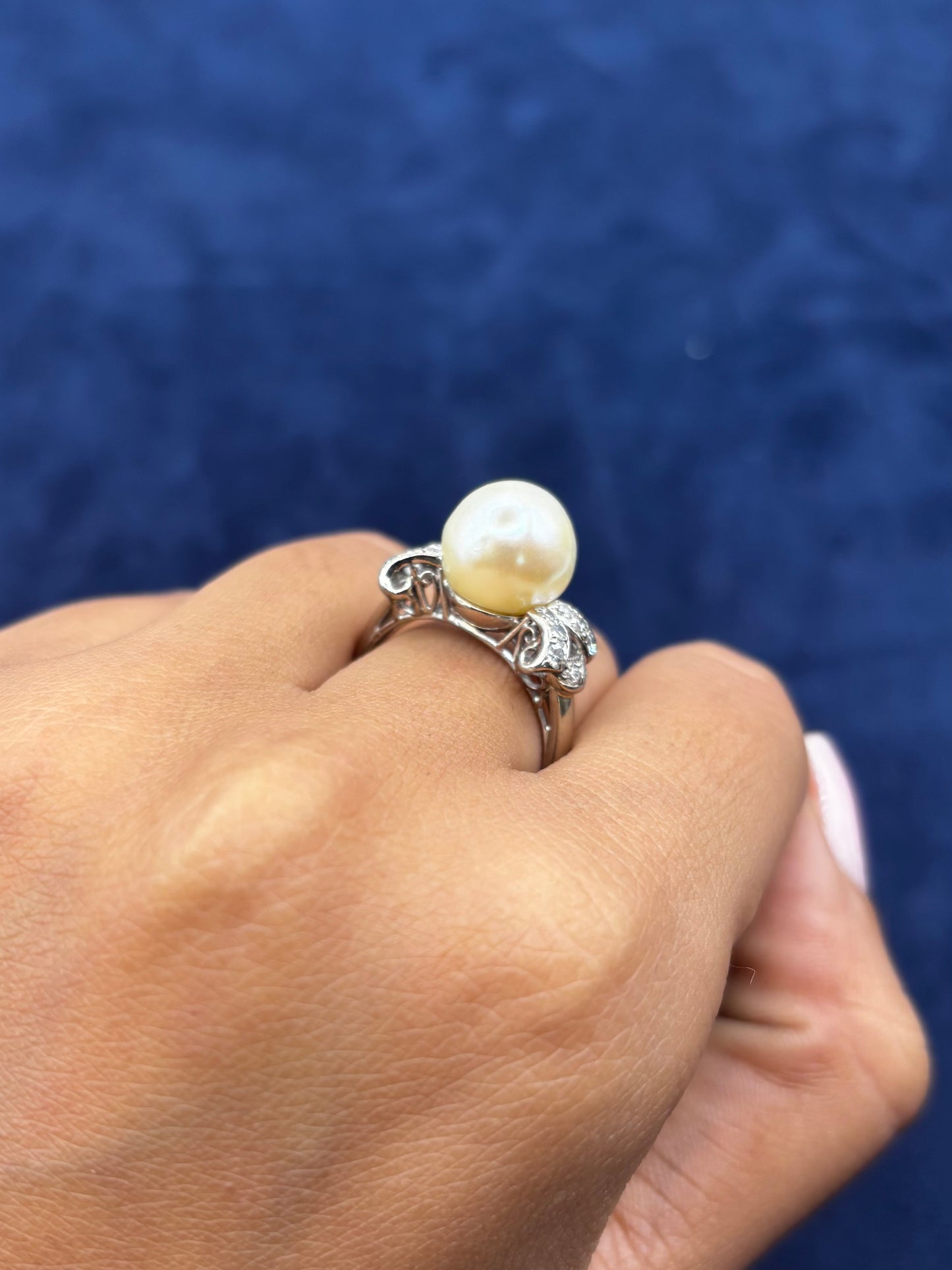 14k Pearl Center Ring
