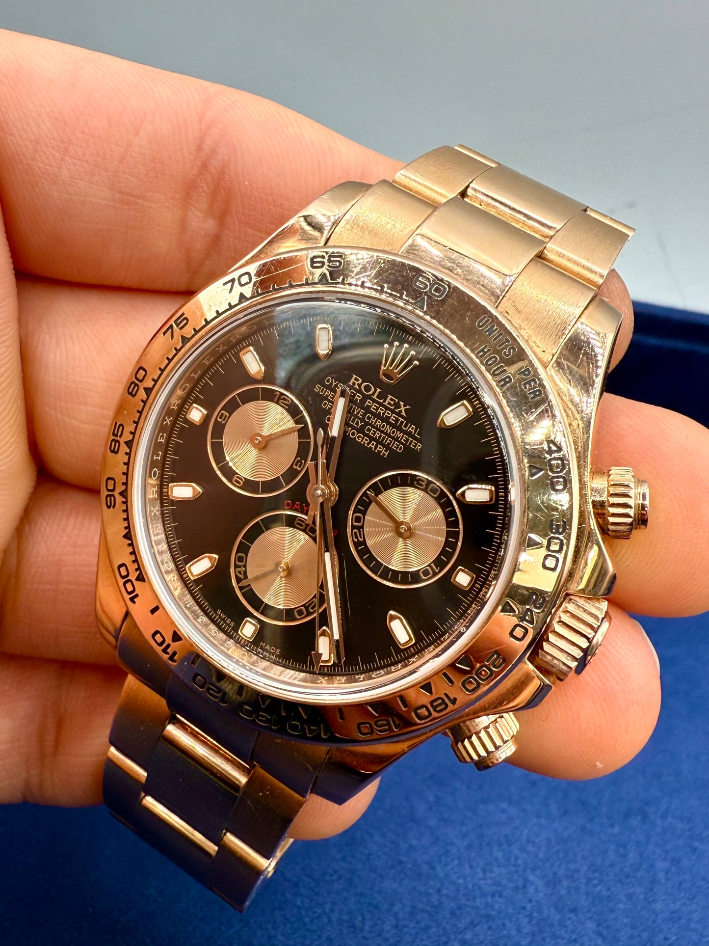 18K Rolex Daytona Cosmograph