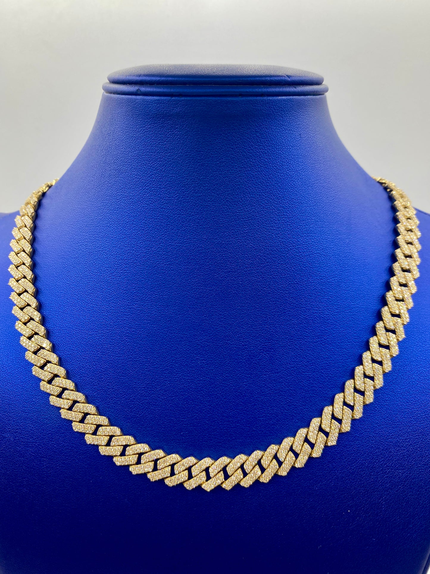 10K gold & diamonds cuban link 10mm
