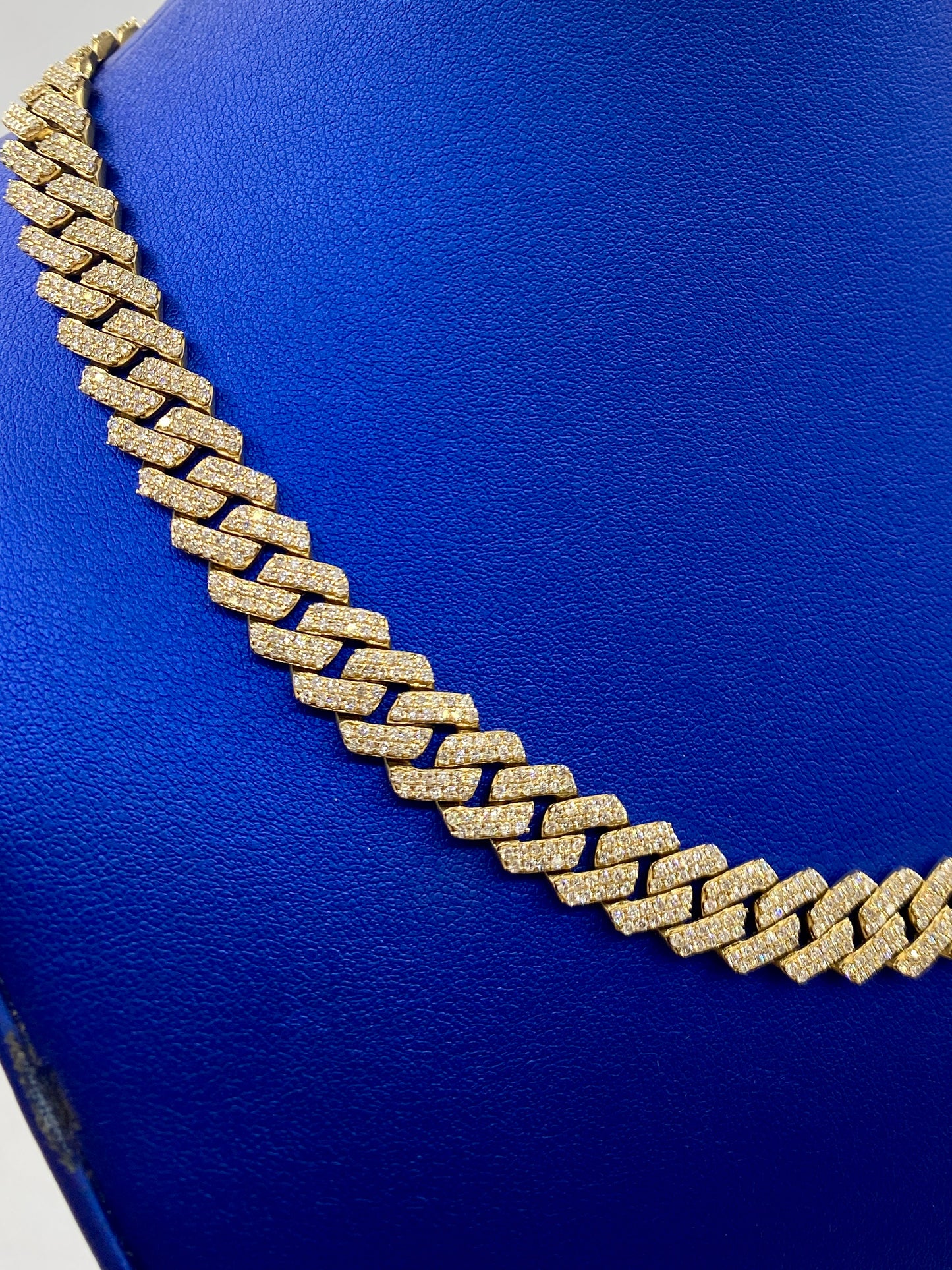 10K gold & diamonds cuban link 10mm
