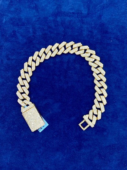 14 K gold & diamonds Cuban link bracelet 12mm