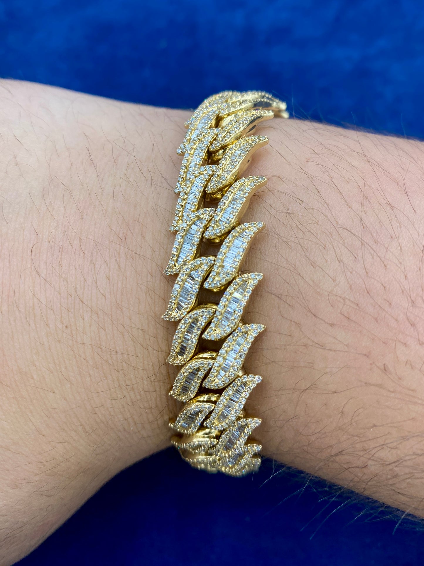14K Gold & Diamond Cuban bracelet 12mm
