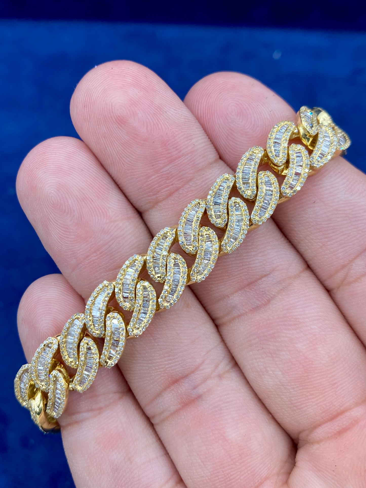 10K Gold and Diamonds Cuban Link 10mm