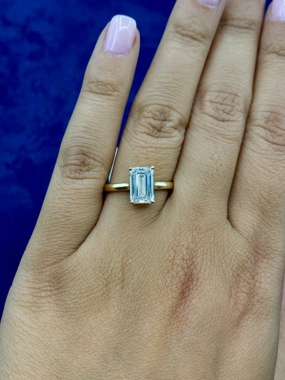 14k Emerald Shaped Lab Diamonds