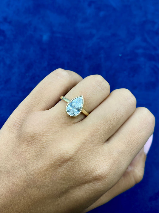 14k Enclosed Pear Center Stone Lab Diamond Engagement Ring