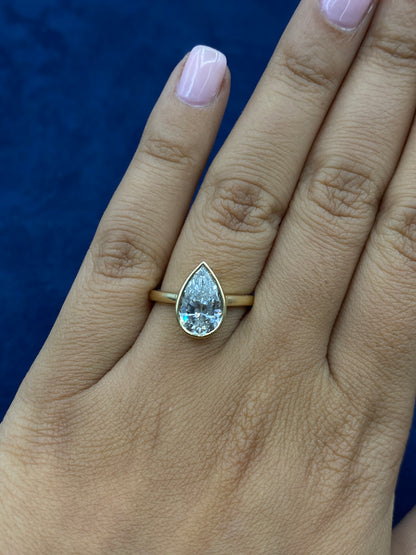 14k Enclosed Pear Center Stone Lab Diamond Engagement Ring