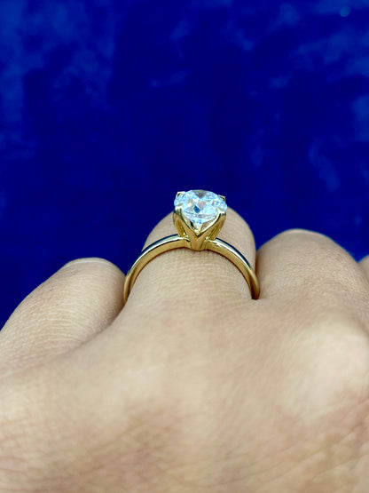 14k Circle Stone Lab Diamond Engagement Ring