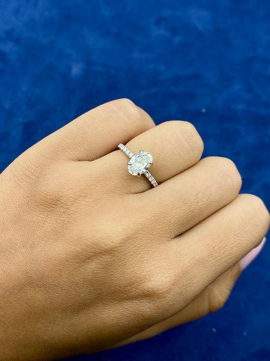 14k Oval Shape Lab Diamonds