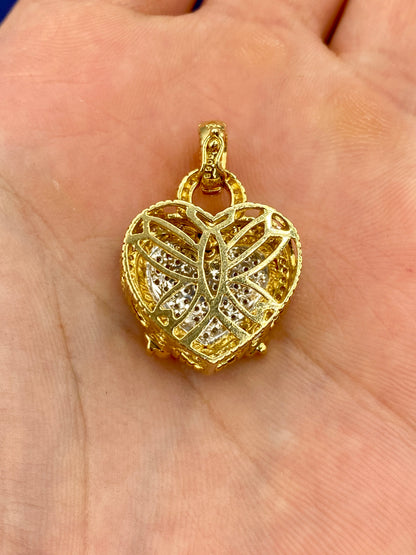 18k Gold Regal Heart Diamond Pendant