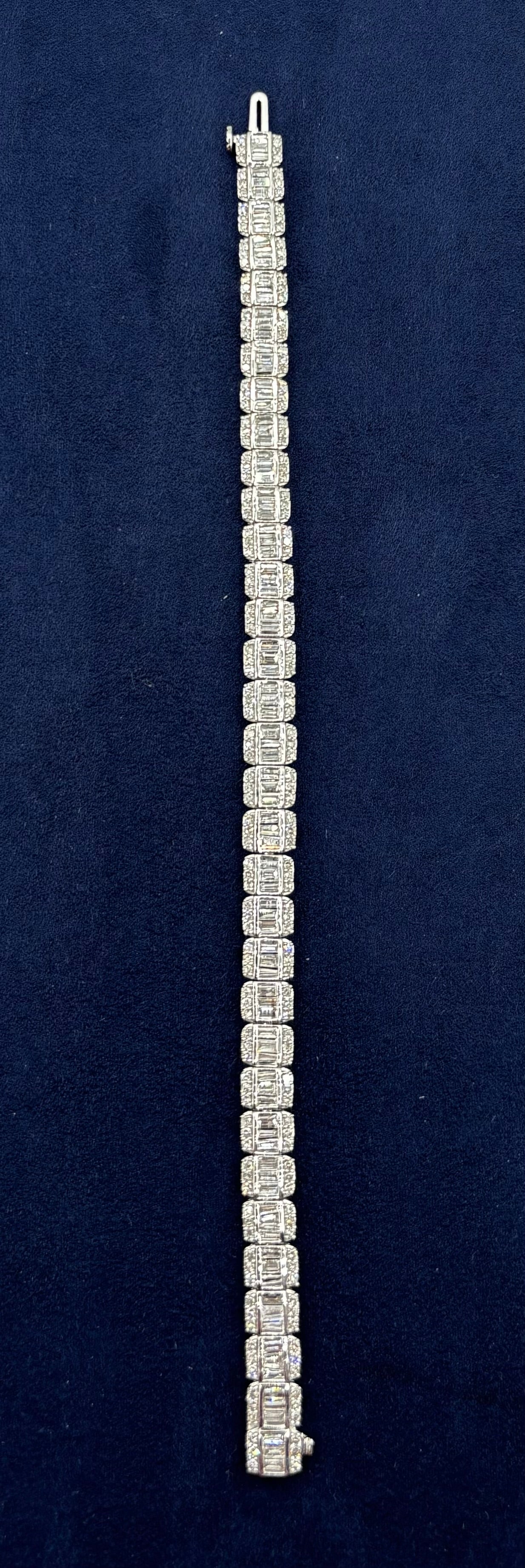 14k Split Baguette Diamond Bracelet