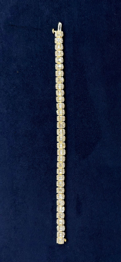 14k Split Baguette Diamond Bracelet