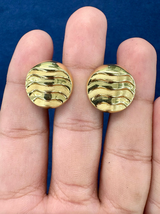 18K Gold Wavy Circle Earrings