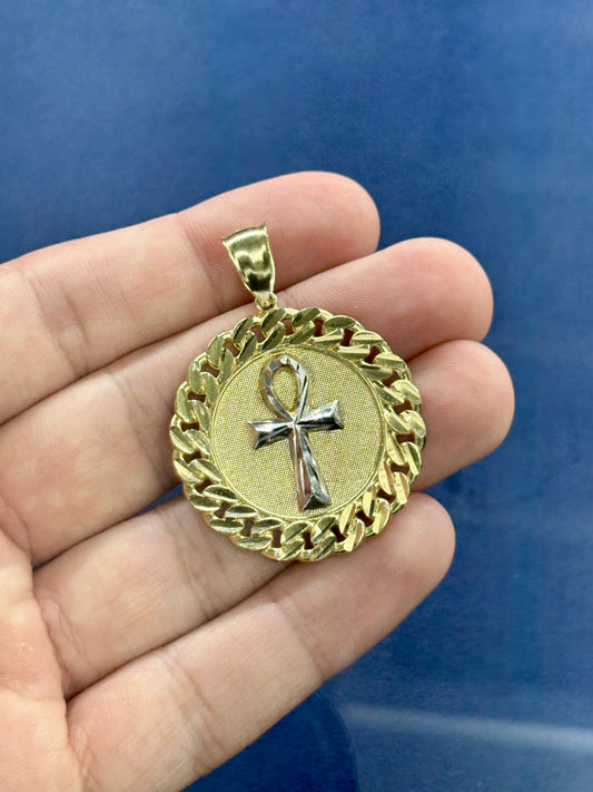 10k cuben style ankh circle ￼pendant
